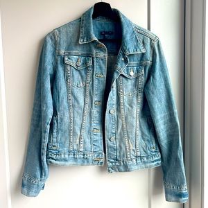GAP women’s denim jean jacket